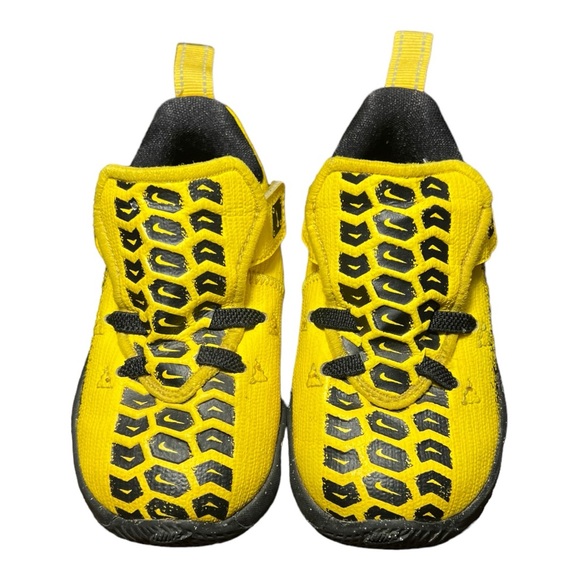 Nike LeBron XVII Auto (TDV) Super Vroom Toddler Sneaker - Picture 3 of 9